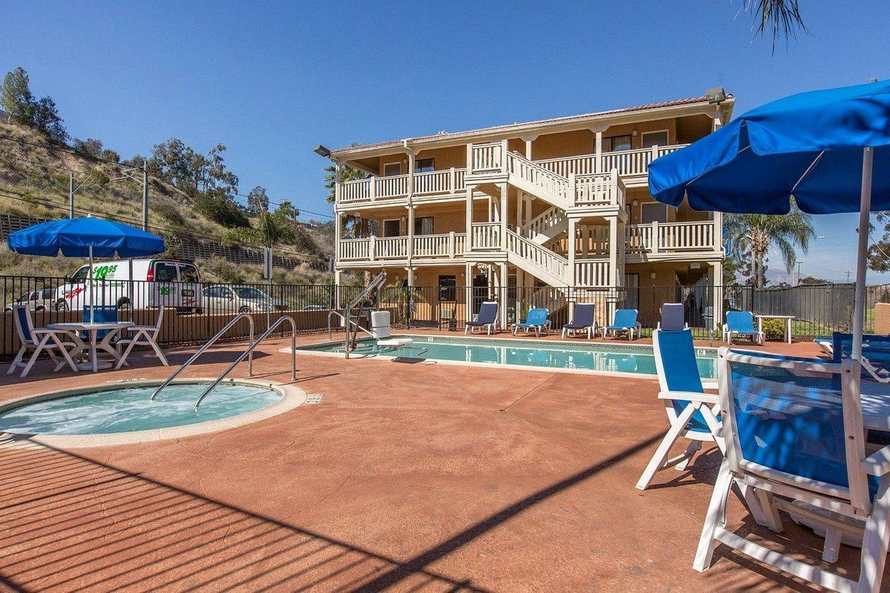 Rodeway Inn & Suites El Cajon San Diego East エクステリア 写真
