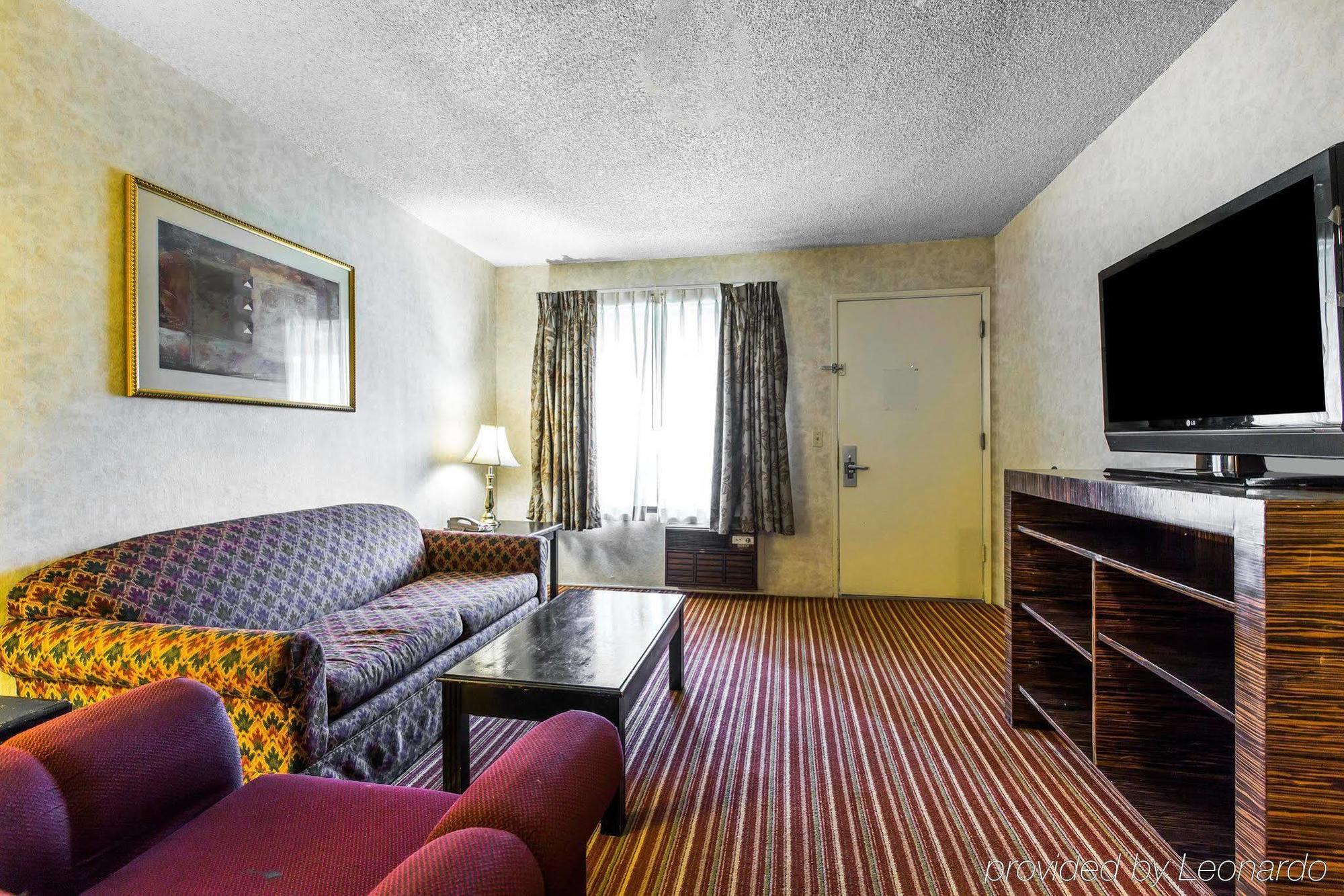 Rodeway Inn & Suites El Cajon San Diego East エクステリア 写真