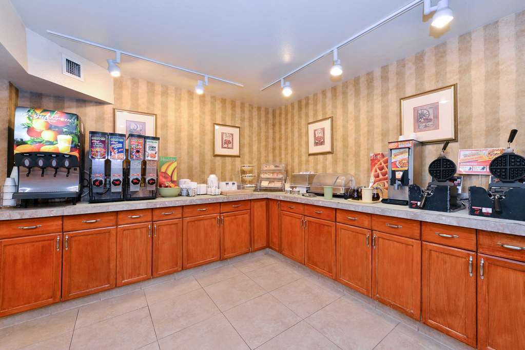 Rodeway Inn & Suites El Cajon San Diego East レストラン 写真